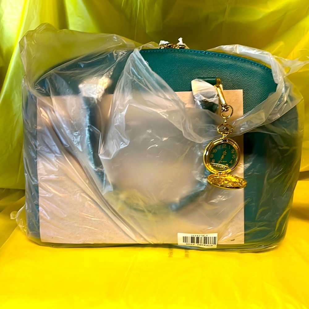 Joy & Iman purse.  Deep Emerald color. New New New